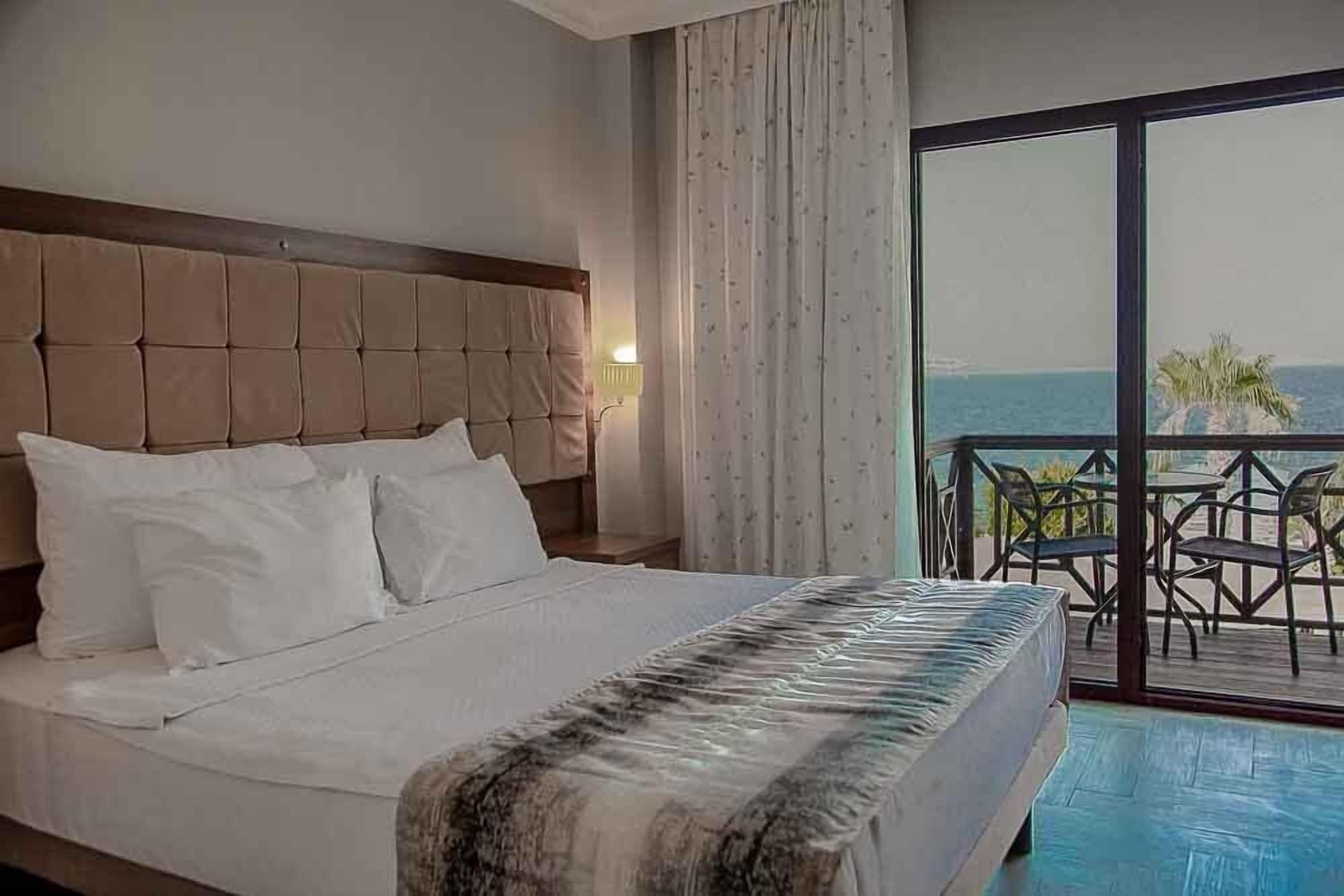 Elite Hotel Bodrum ยาลึคคาวัค ภายนอก รูปภาพ