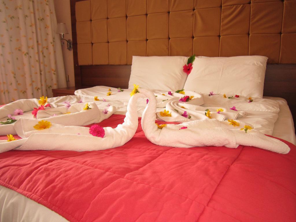 Elite Hotel Bodrum ยาลึคคาวัค ภายนอก รูปภาพ