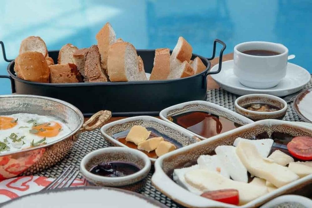 Elite Hotel Bodrum ยาลึคคาวัค ภายนอก รูปภาพ